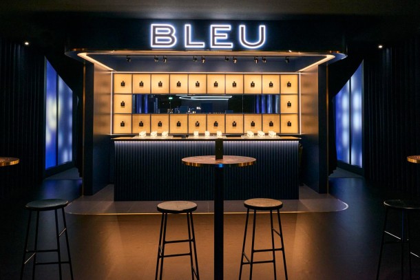 LIVRE INTERACTIF BLEU CHANEL