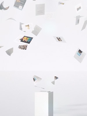 Image Art Direction and 3D graphics: LVMH annual report by Damien